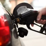 Gasolina em Rio Branco custa 11% acima da média nacional e abastecimento de 50 litros chega a R$ 363