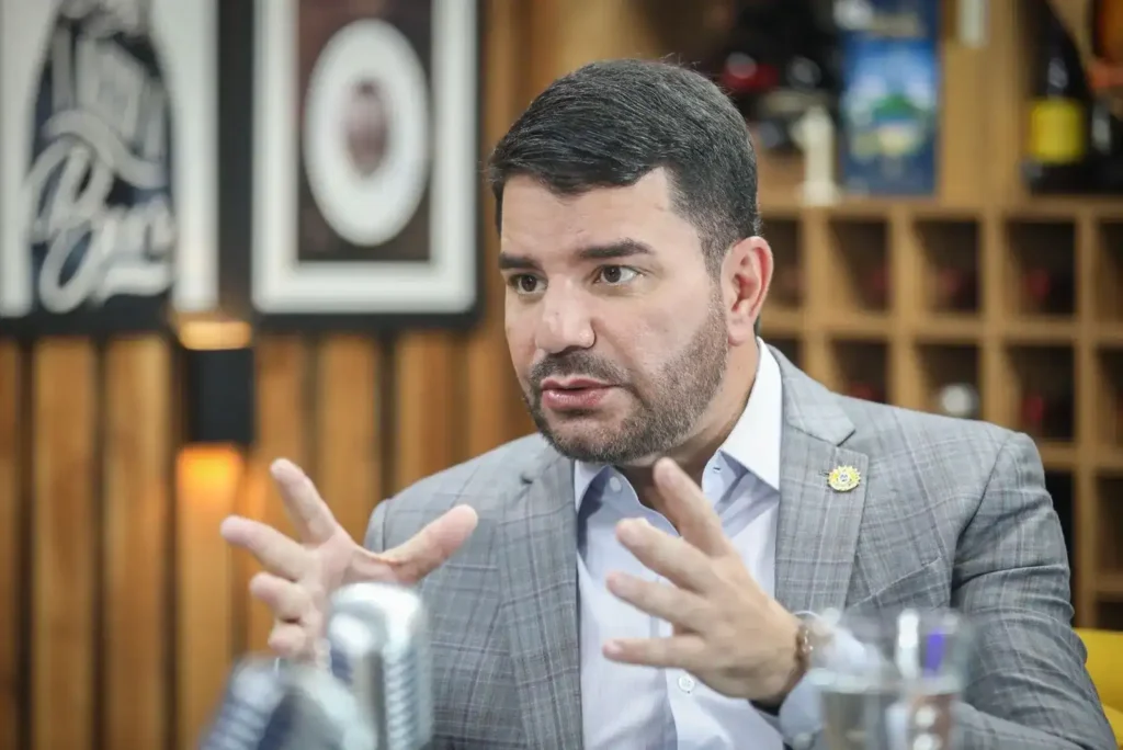 TRE-AC inclui registro de Gladson Cameli ao Senado em lista de julgamento desta sexta-feira