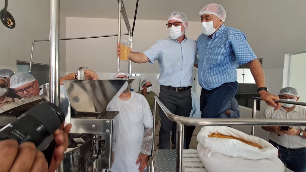 Bocalom inaugura indústria de leite de soja e complexo agroindustrial em Rio Branco