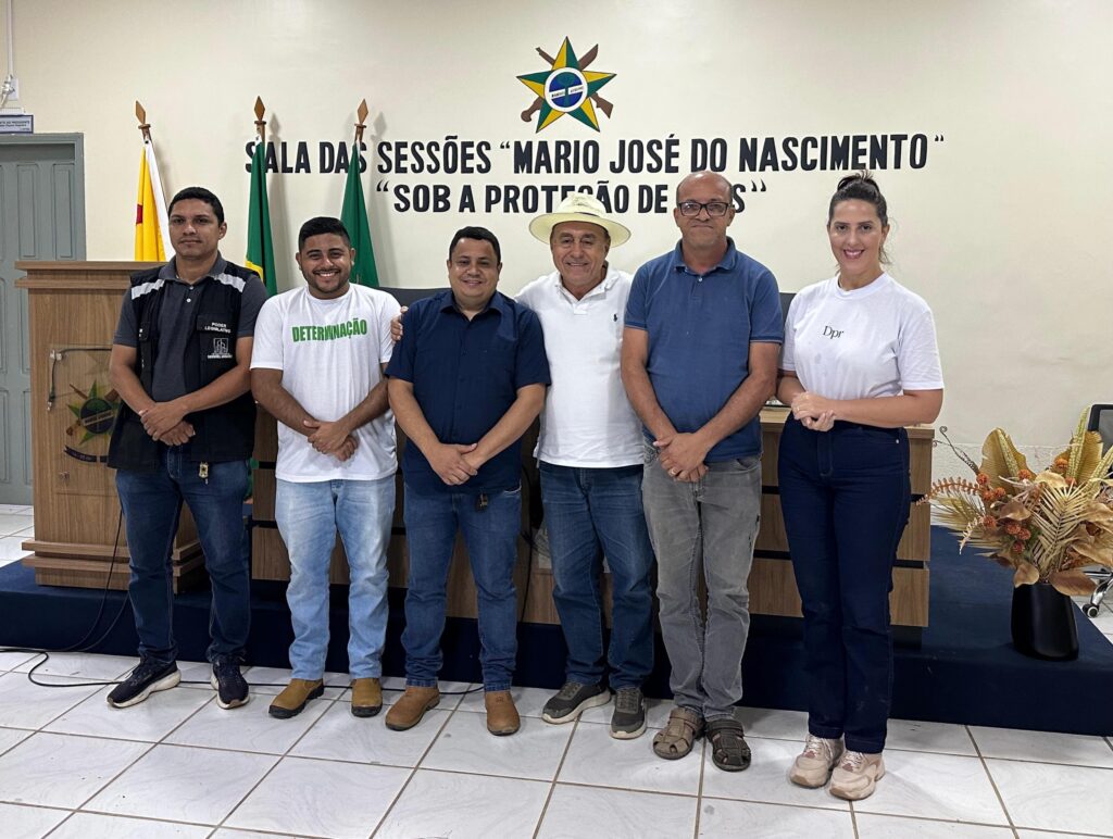 Bocalom comemora vistos para viagem à NASA e volta ao centro do debate sobre transporte e BR-364 no Acre