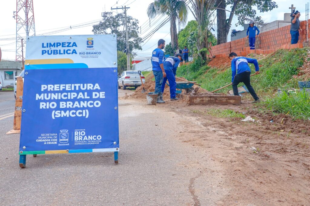 Prefeitura recupera muro do cemitério São João Batista e amplia mutirões de limpeza