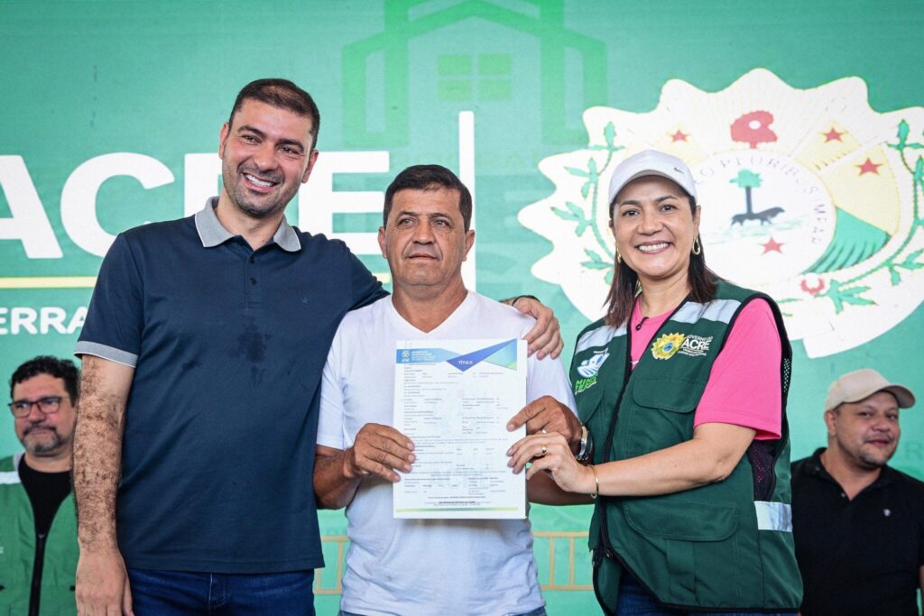 Mailza põe fronteira no centro do discurso no Alto Acre e usa pacote de obras para ancorar agenda de segurança