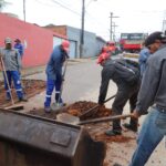 Alysson Bestene vistoria obras e serviços em quatro bairros de Rio Branco