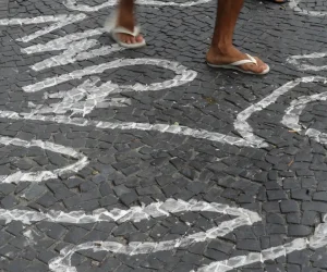 silhueta_de_corpos_primeira
